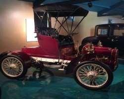 The place where the garden exists is also an antique automobile museum.